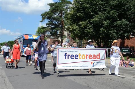Ypsilanti Fourth Of July Parade Library Editorial Image Image Of Summer Independence
