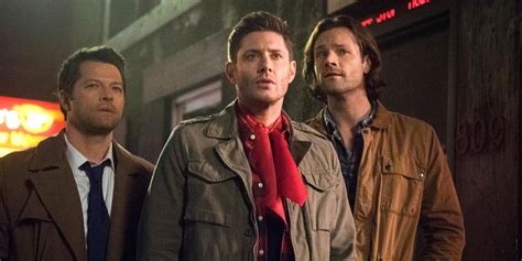 Supernatural Cast And Crew Celebrate 300th Episode In Style