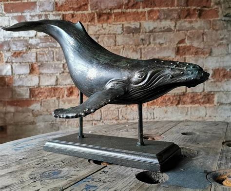 Humpback Whale Sculpture In 2021 Sculpture Shark Sculpture Whale