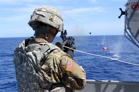Move Over Navy Army Mariners Train For Lethality On The Open Ocean