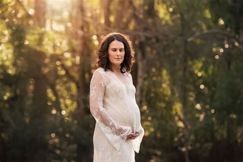 Gold Coast Maternity Photography Professional Pregnancy Photographer