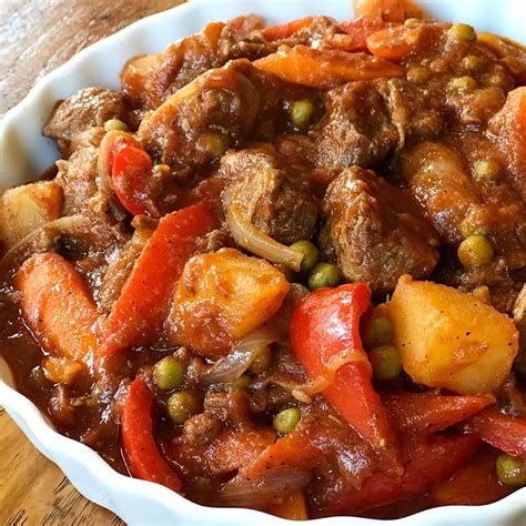 I still remember, so many years later, how we used to bond over food at the water cooler! Casa Baluarte Filipino Recipes: Beef Asado Recipe