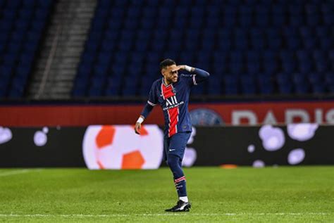 Quantos gols neymar tem na atual temporada? Neymar faz dois, PSG goleia e chega à terceira vitória ...