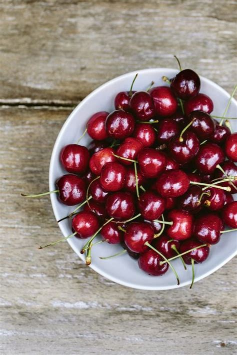 If you are trying to lower your cholesterol, you should have less than 200 mg a day of cholesterol. 10 Best Foods That Help Lower Cholesterol - How to Lower ...