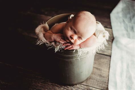 Boise Newborn Photographer | Newborn photographer, Professional wedding photographer, Newborn