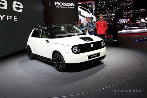 Honda Electric Suv Concept Previews Future Mass Production Model For