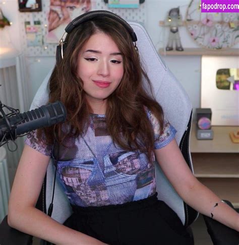 Pokimane Pokimanelol Pokinaneonlyfan Leaked Nude Photo From