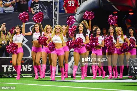 Houston Texans Cheerleaders Rev Up The Crowd During The Football Game News Photo Getty Images