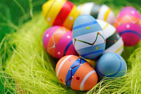 How To Make Colorful And Beautiful Easter Eggs