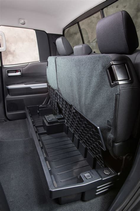 2015 Toyota Tundra drops the V6, picks up Integrated Brake Controller