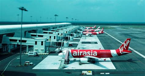 Over 50 airlines call at klia and it is the hub for flag carrier malaysia airlines and the low cost carrier air asia. Review KLIA, klia2 Differences Before Standardising PSC ...