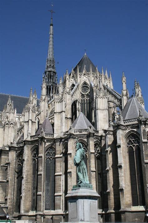Ilmoita minulle kun hinta laskee. Amiens, de grootste gotische kathedraal van Frankrijk