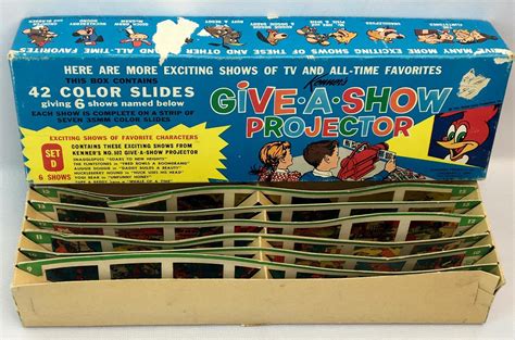 Lot Vintage 1961 Kenner Give A Show Projector Set D Cartoon Slides