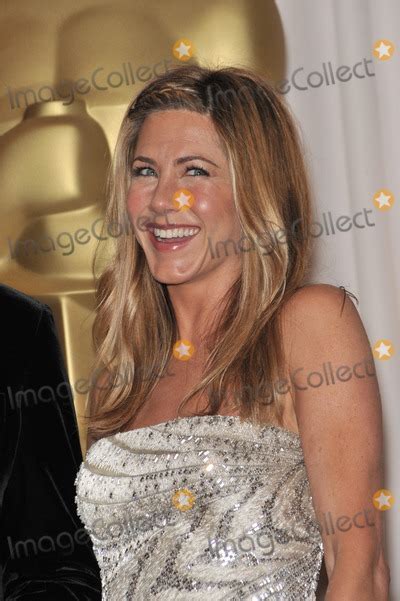 Photos And Pictures Jennifer Aniston At The 61st Annual Academy
