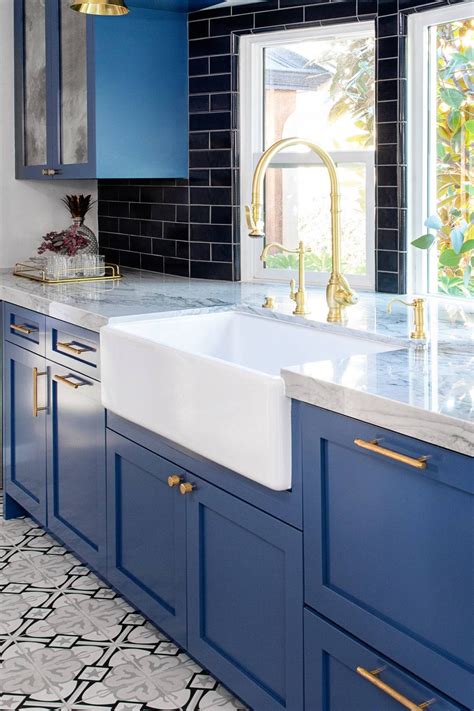 35 Blue Cabinets With Granite Countertops Design Ideas