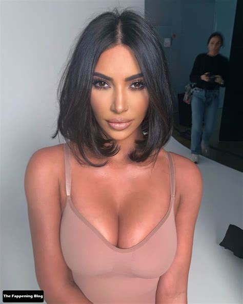 Kim Kardashian Hot 18 Photos Thefappening