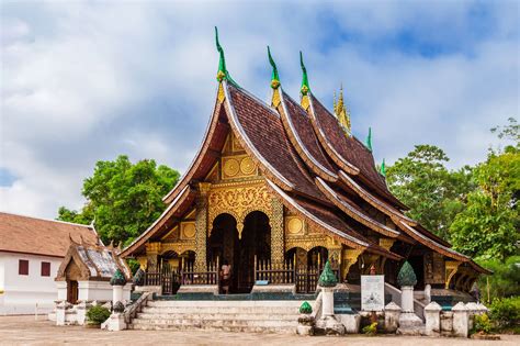 laos-tours-laos-temple,-laos,-buddhist-temple