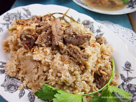 Untuk rasa yang berbeza, boleh gunakan daging tulang rusuk atau harimau menangis. Resepi Nasi Daging Kedah | EnyAbdullah.Com