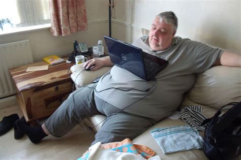 Obese Man Loses 19 Stone In 18 Months After Shock Of Jabba The Hutt Photo Daily Star