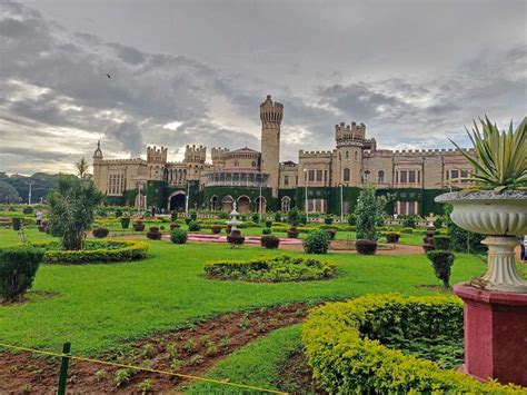 Bengaluru Palace Timings Contact Number Route Map Ticket Price