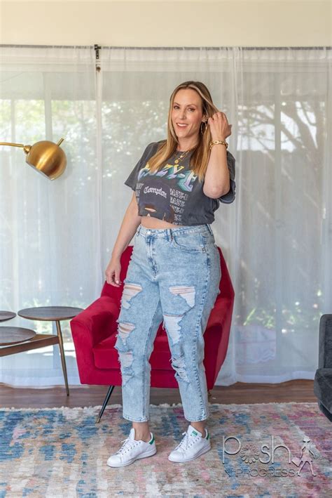 how to find the best high waisted mom jeans for any size posh in progress mom jeans best
