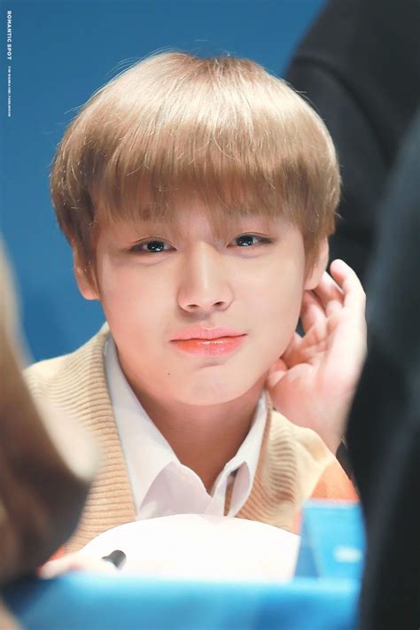 Woojin, wannaone park jiyeon's pov i just finished cooking and was heading to the room where my husband and children were playing. Wanna-One - Park Jihoon
