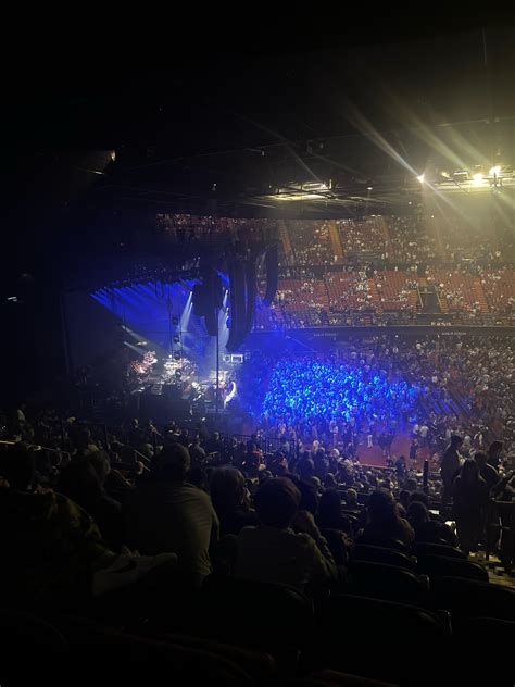 Side view seats : r/deadandcompany