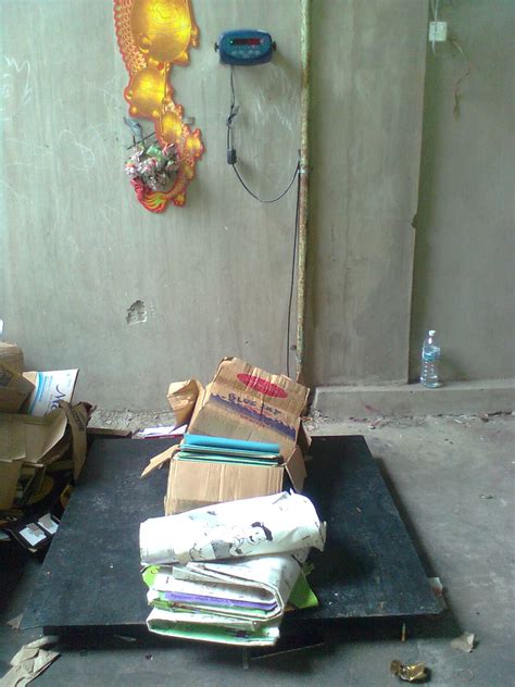 Open minda kreativiti kitar semula kreativiti kitar semula sebelum anda buang sesuatu barang cuba anda fikirkan apa yang boleh anda buat untuk 35 hasil kreatif dari bahan buangan dan terpakai norzi sharekan idea idea menarik lagi kreatif yang boleh dihasilkan dengan mudah. LoNgK@i_2U (*_*): KEMPEN KITAR SEMULA BAHAN DARI KERTAS