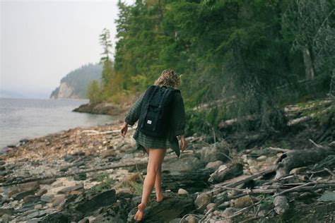 7 Backpacking Tips For Women