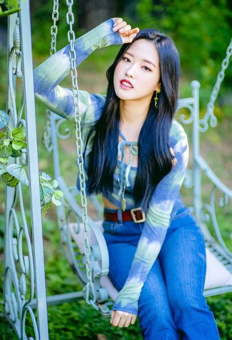 Picture Of Olivia Hye