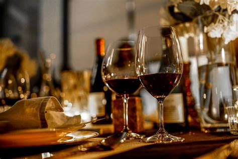 See more ideas about wine parties, wine party decorations, wine theme. Viña Tarapacá Has Two Deep Red Wines Perfect For A Dinner ...