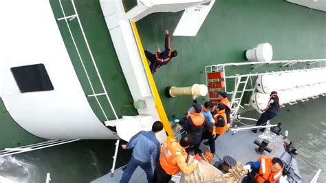 South Korean Ferry Video Captures Captain Lee Joon Seok Abandoning Sinking Sewol
