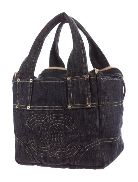 Chanel Denim Tote Bag Handbags Cha184761 The Realreal