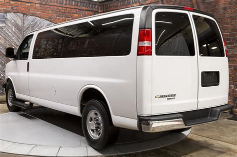 2016 Chevrolet Express 3500 Lt 15 Passenger Van