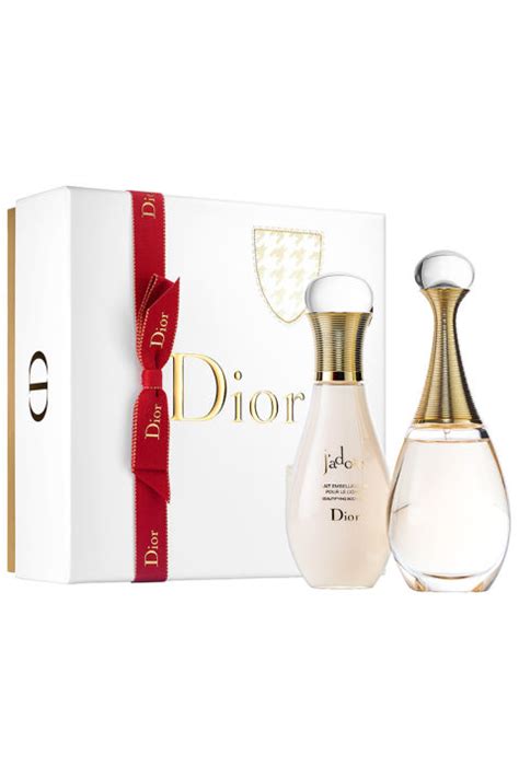 Gift sets companies in pakistan. 15 Best Perfume Gift Sets for Her in 2017 - Womens Perfume ...