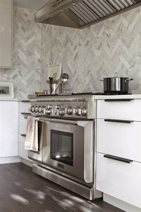 What kind of tile do you use for herringbone flooring? Herringbone Tile - Contemporary - kitchen - Croma Design