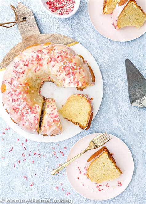 You could absolutely use light brown sugar as well to jazz it up! Easy Eggless Vanilla Pound Cake | Recipe | Cake recipes ...