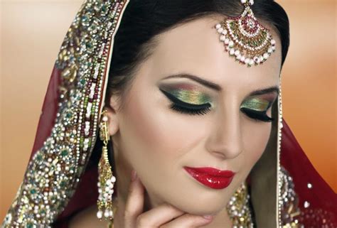 Dont Miss These Stunning Bridal Makeup Ideas Beauty And Fashion Freaks