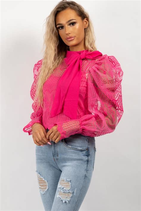 Pin De Stacy ️ Bianca Blacy Em Clothing Hot Pink Tops