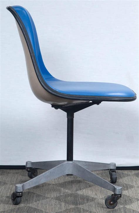 Sidiz ringo kid desk chair. Herman Miller Blue Desk Chair For Sale at 1stdibs