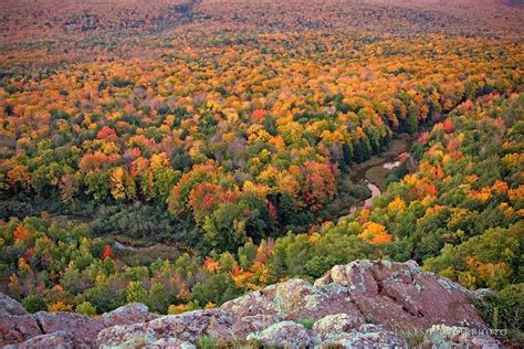 Porcupine Mountains Peak Autumn Color Lake Of The Clouds Overlook