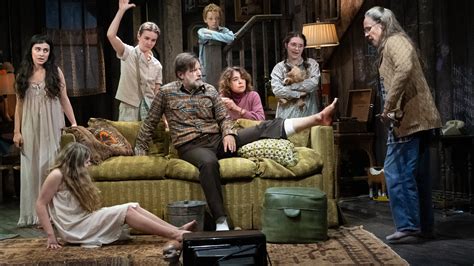 Review In ‘grey House Broadway Gets An Expert Haunting The New