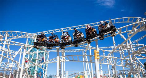 Photos Coney Island Amusement Parks Now Open For The Summer Gothamist