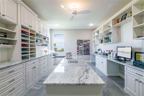 Their craft room is one of my favorites, and i love how they styled their shelves! White melamine craft room with raised panel door and ...
