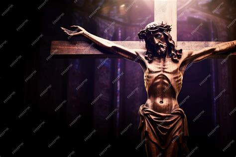 Jésus Christ Crucifié Symbole De La Foi Catholique Et De Ladoration