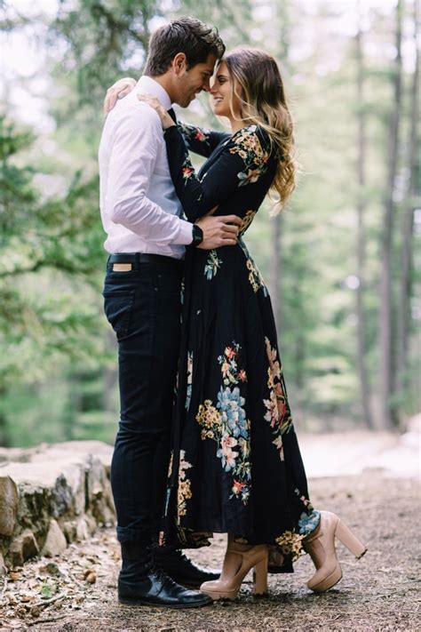Black Floral Dress Fall Engagement Outfits Floral Dress Black Engagement Picture Outfits