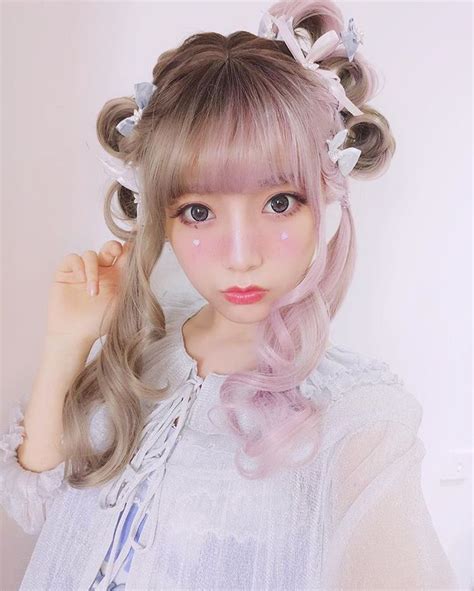 Kawaii hairstyles are similar to manga hairstyles, but they have their own specific features, which i describe in this post. Pin on Kawaii hairstyles