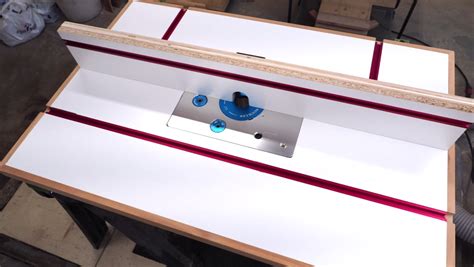 Mark out your mounting board and clamps. DIY Router Table and Fence Build - DIY Montreal