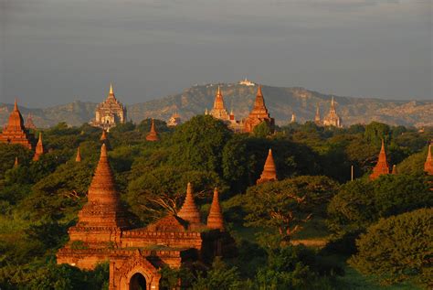 The Temples Of Bagan Myanmar 2 To Read More About Stunni Flickr