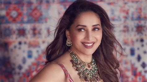 Madhuri Dixit Recreates The Magic Of Dil To Pagal Hai In Strappy Pink